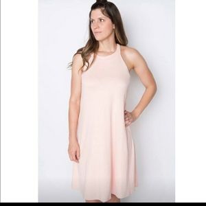 Amelia James Sleevless Dress Size Small Pastel Pin